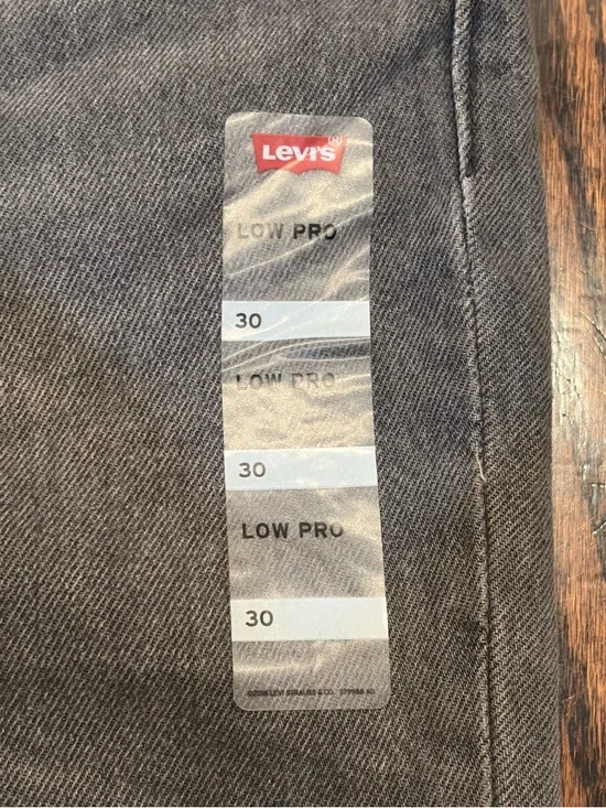 Levi’s Low Pro Straight Leg Gray Bleach Splatter Jeans Size 30 NWT-Y2K-Grunge - Picture 5 of 16